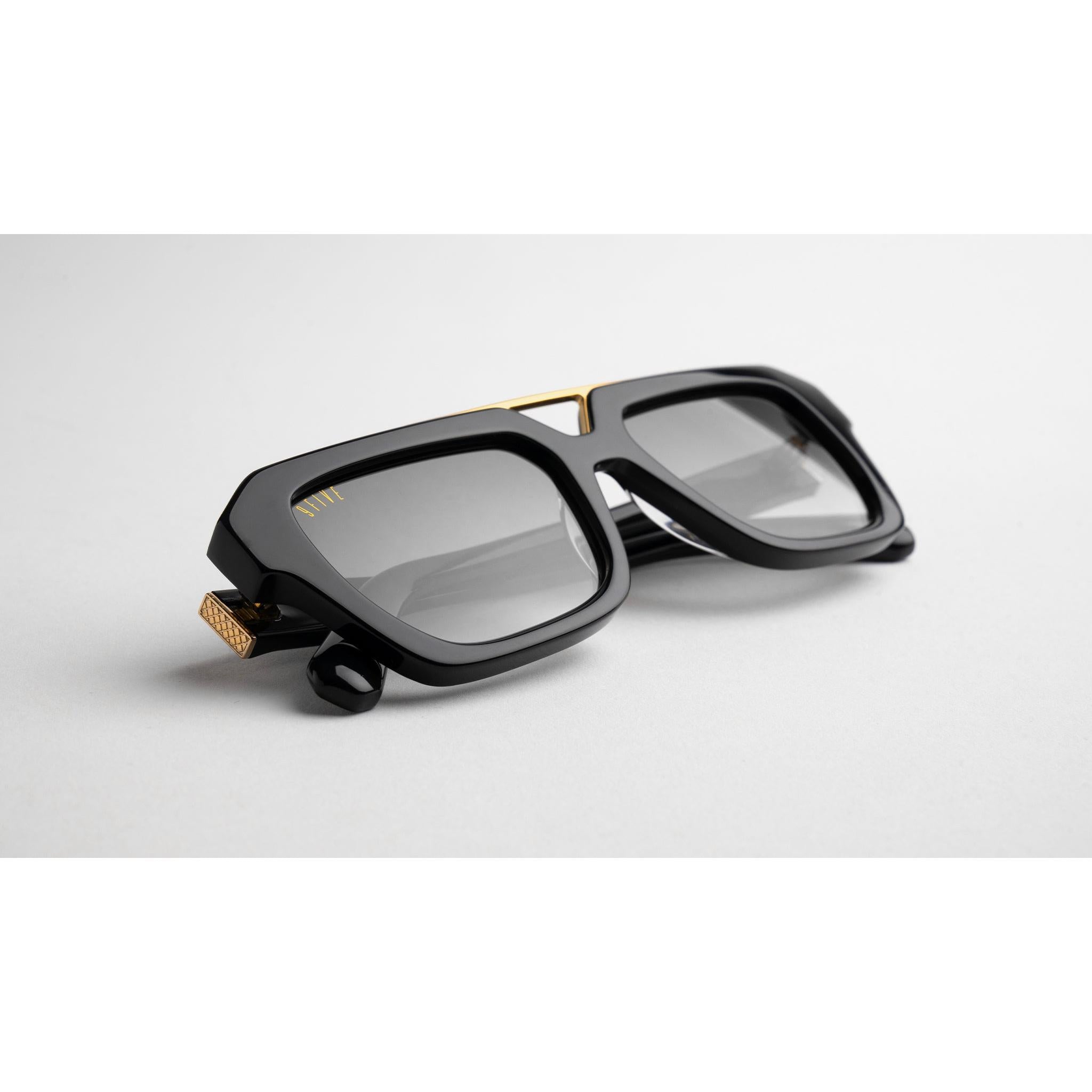 9FIVE Valley Black & 24K Gold - Gradient Sunglasses