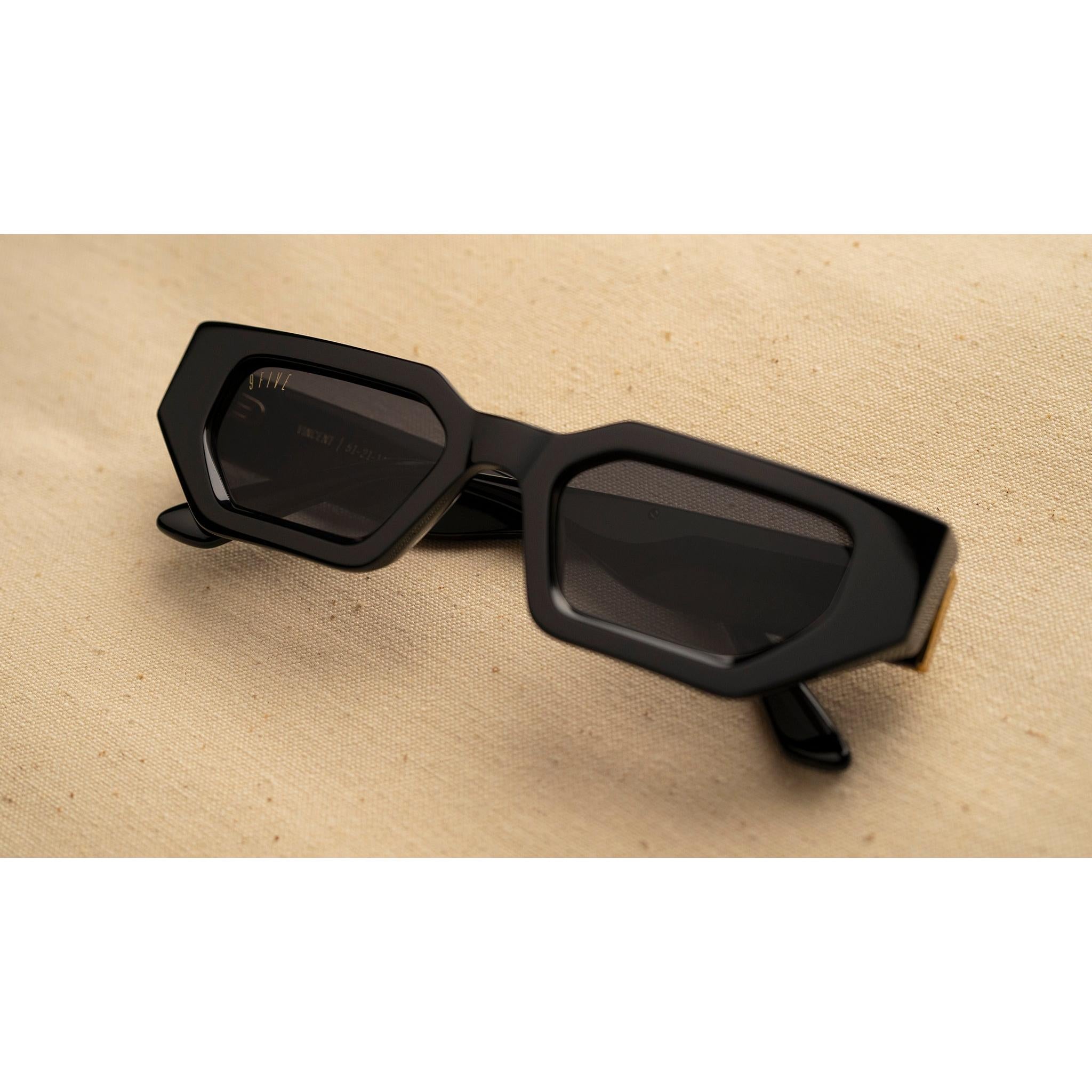 9FIVE Vincent Black & 24K Gold Sunglasses