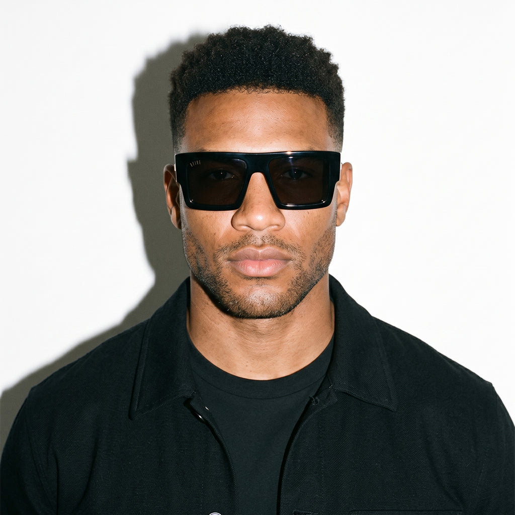 9FIVE Diego Black & 24K Gold Sunglasses — XL fit, worn on model [g:black s:xl o:3]
