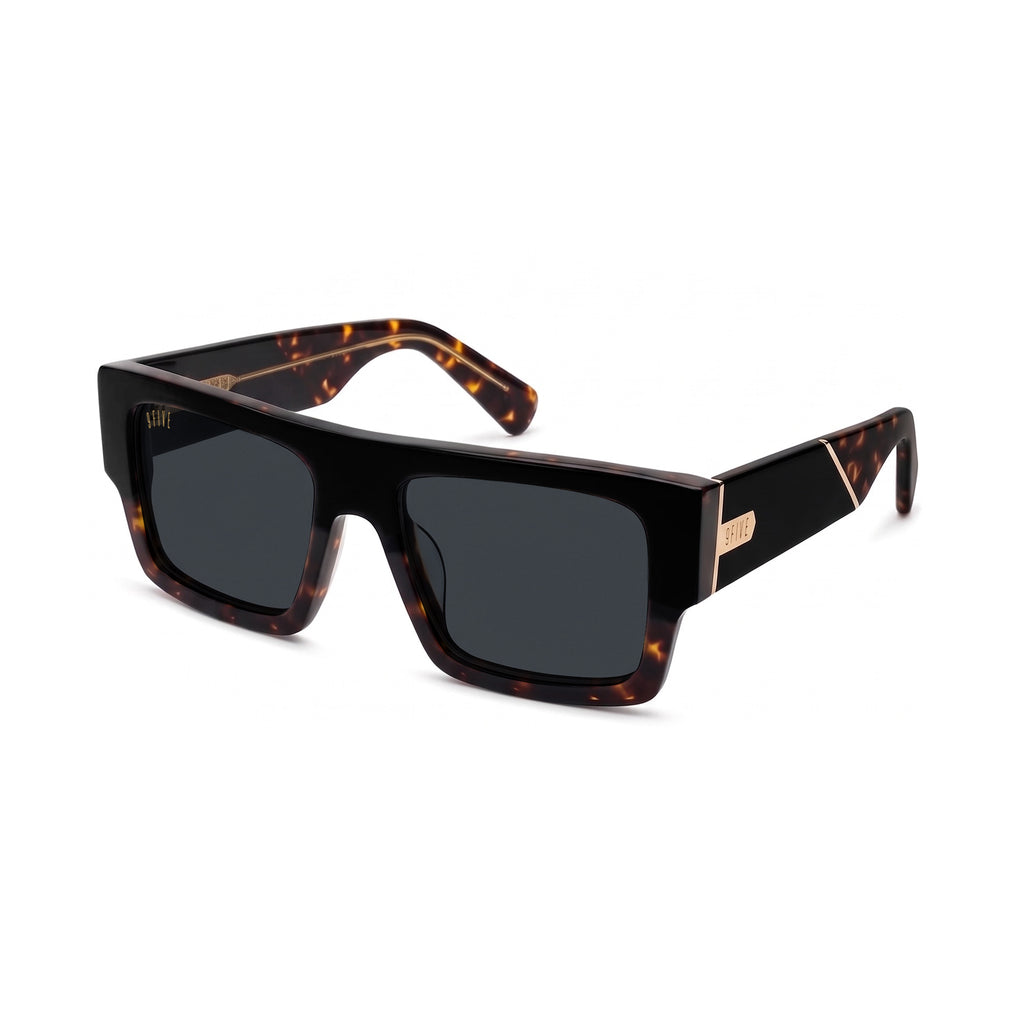Oversized black and tortoiseshell sunglasses with black tinted lenses [g:black s:all o:2]