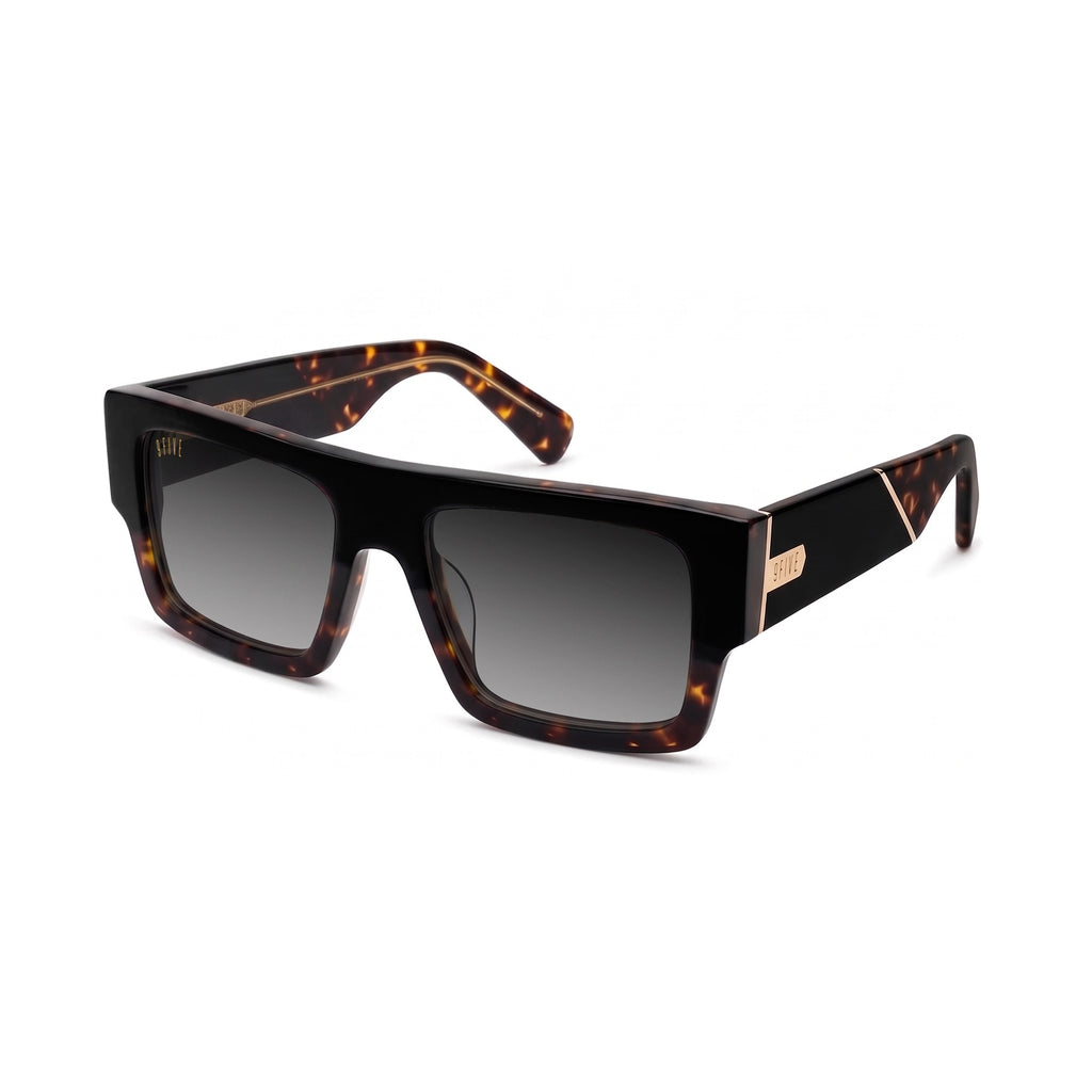 Oversized black and tortoiseshell sunglasses with black tinted lenses [g:black-gradient s:all o:2]