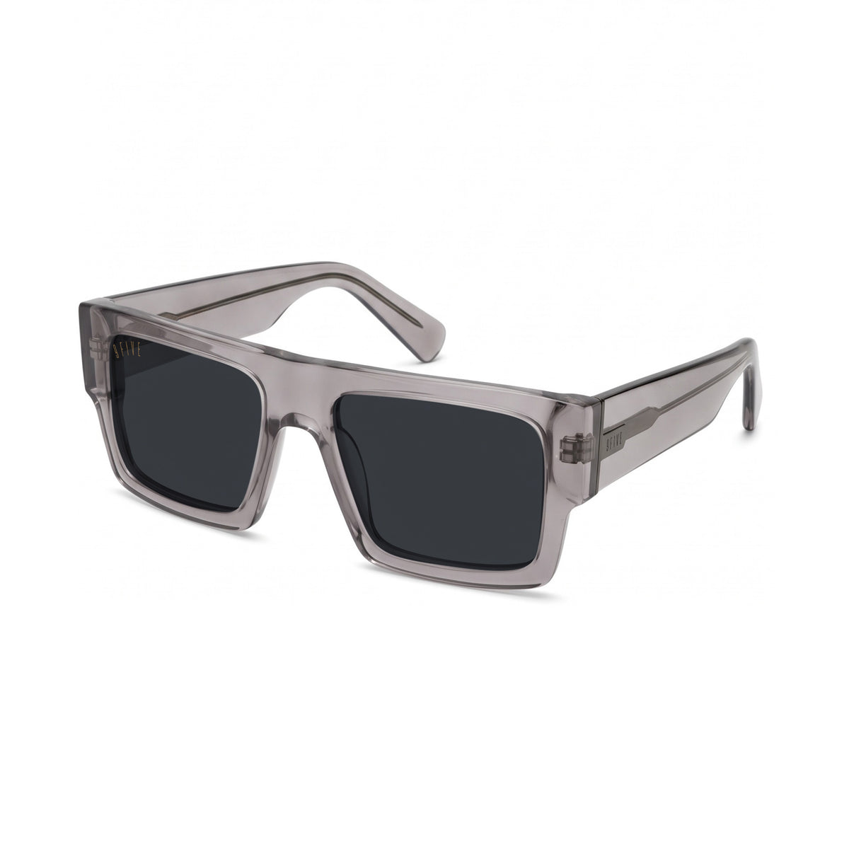 Transparent smoke grey sunglasses on a white background
[g:black s:all o:2]