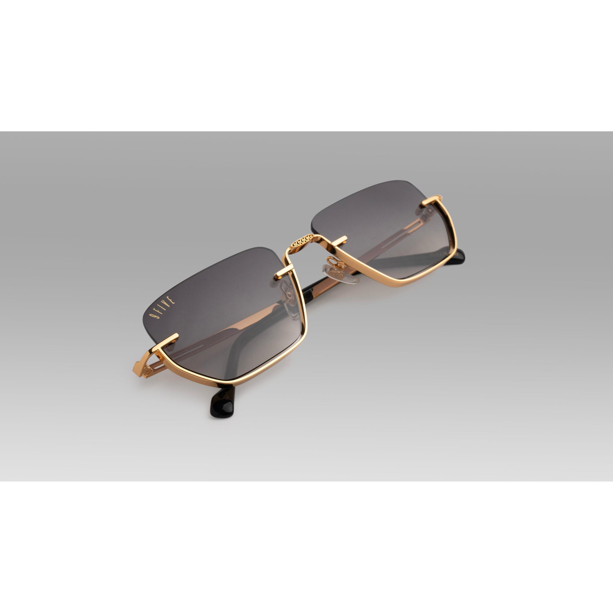 9FIVE Villa Black & 24K Gold - Gradient Sunglasses – 9FIVE Eyewear